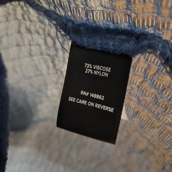 Torrid 3X Blue Gauze V-Neck 3/4 Sleeve Shirt With Pockets - Picture 5 of 5